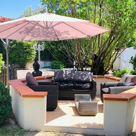 לינה וארוחת בוקר D'hotes Au Clos Georges Saint-Jory