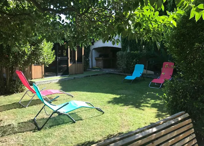 D'hotes Au Clos Georges 3*